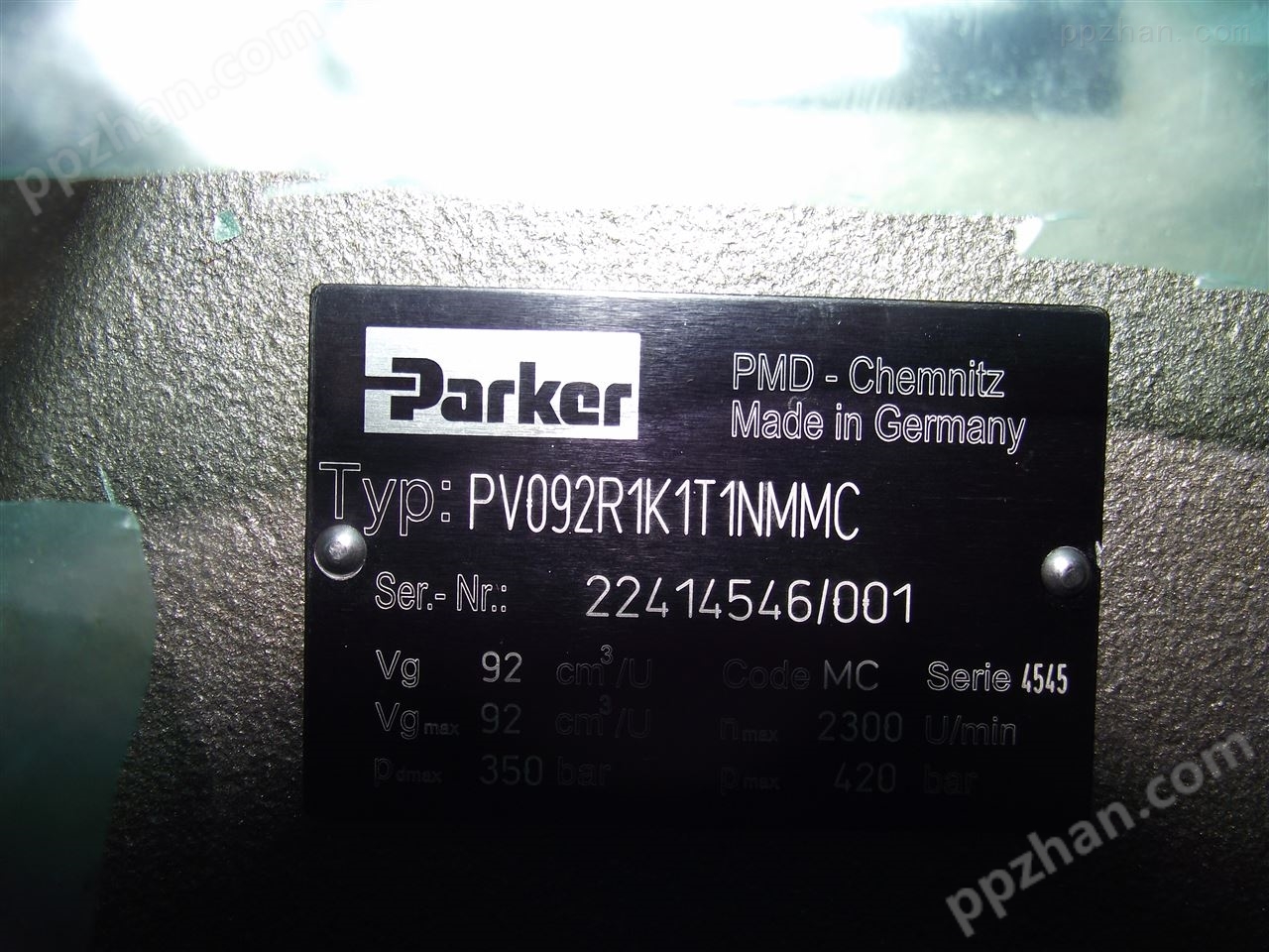 派克柱塞泵PV016R9L1T1VMMCK0065