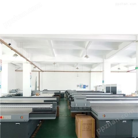 UV打印机 深圳uv机设备工厂 uv平板彩印机
